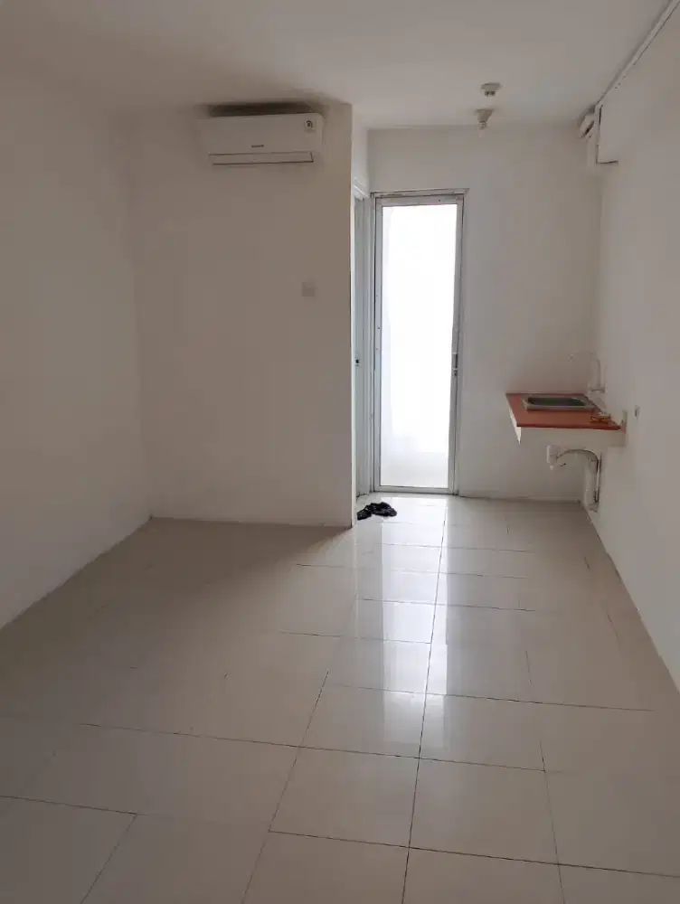 Disewakan Studio Unfurnish Pertahun Apartemen Bassura City