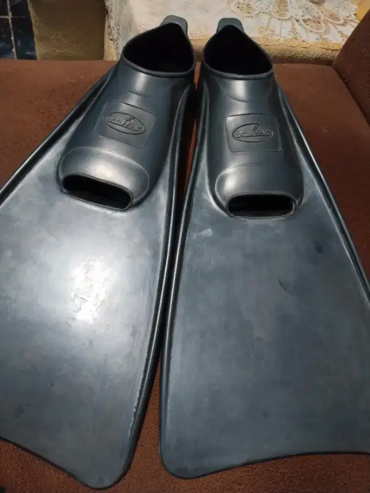Di jual fins kaki katak renang