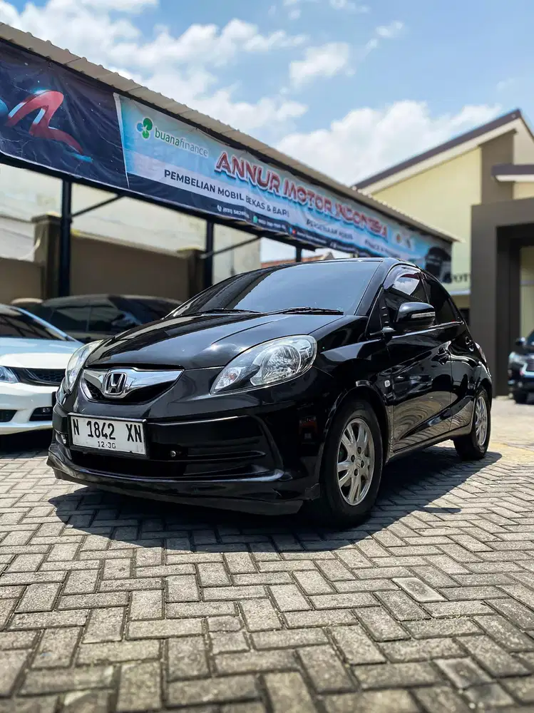 Brio Satya 1.2 MT 2013 Hitam