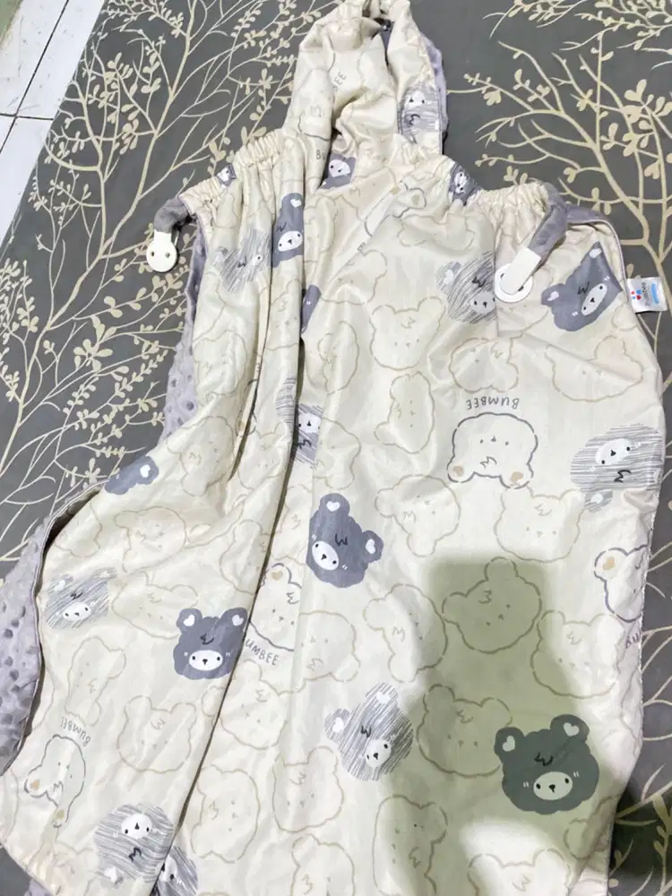 Selimut on the go bumbee