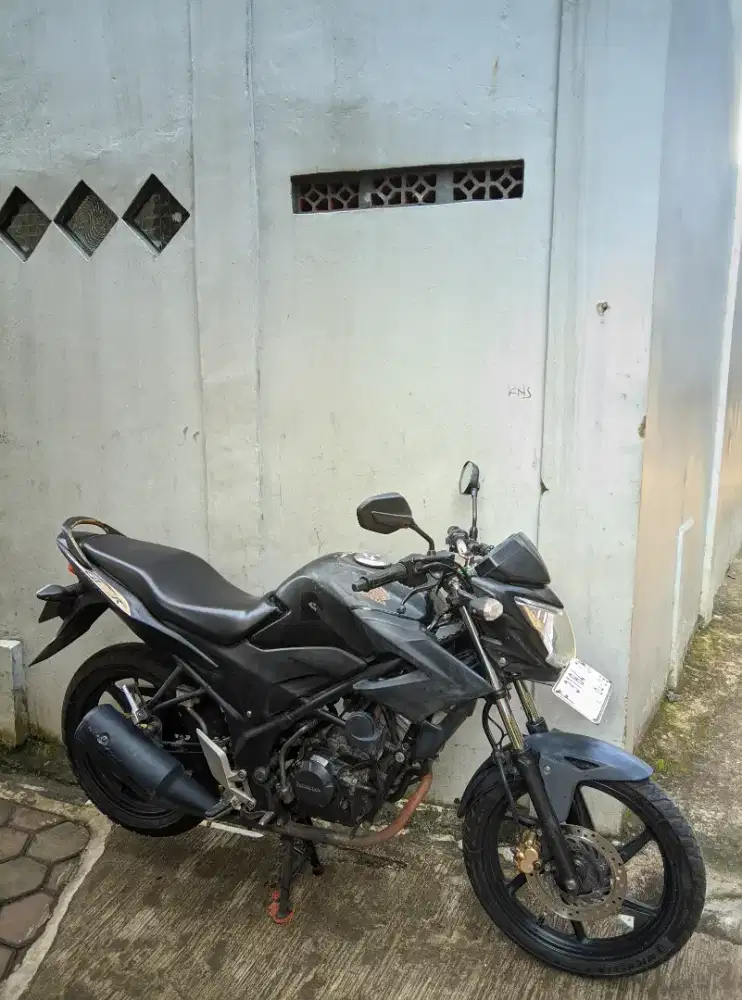 Dijual CB 150R 2013