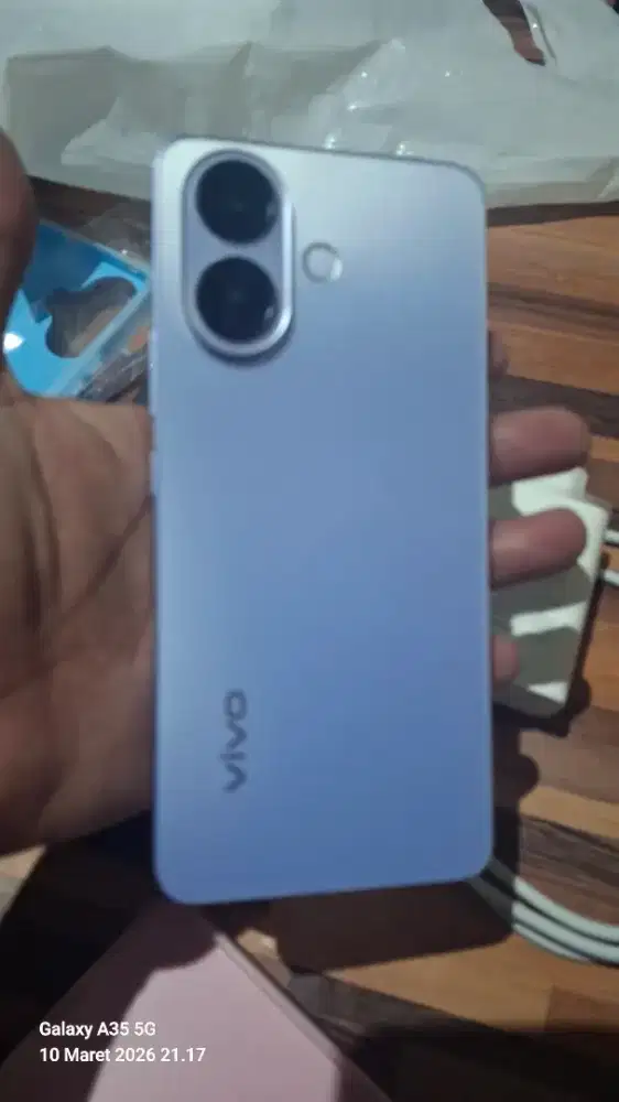 Vivo v60 lite warna blue pemakaian 2 bulan mulus no minus