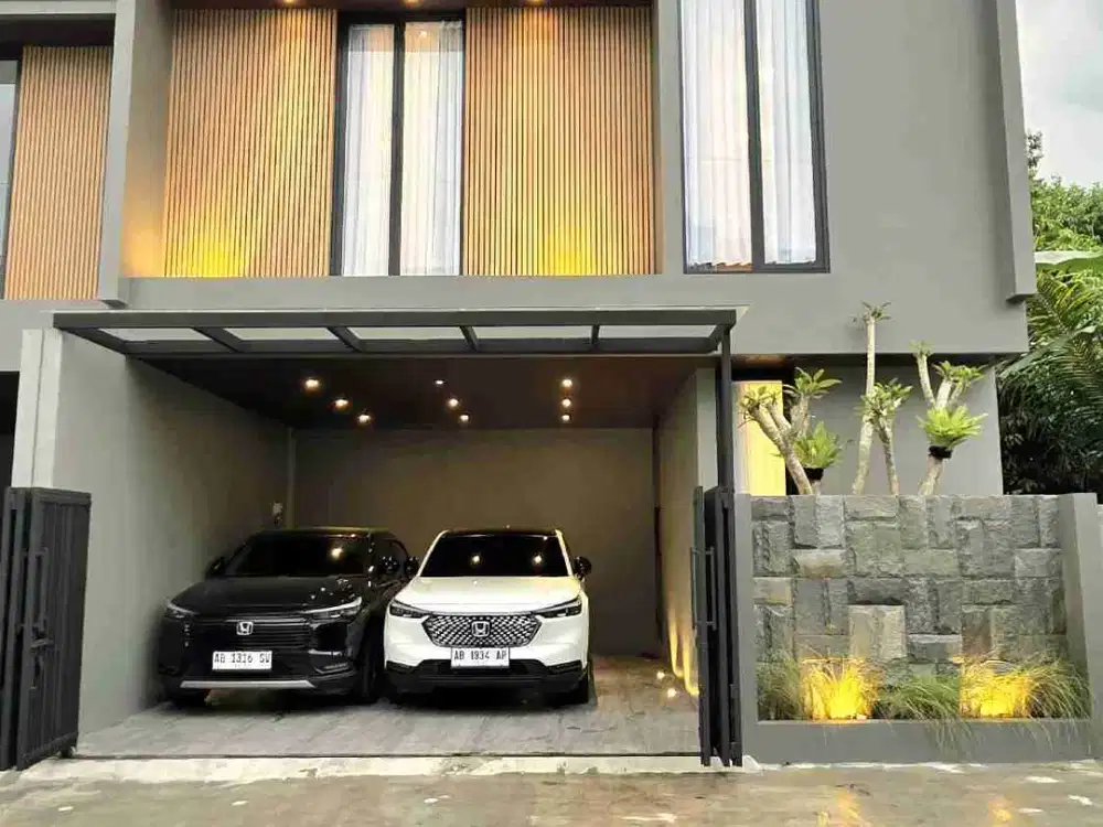 Rumah Mewah 2 Lantai Full Furnished Di Wedomartani