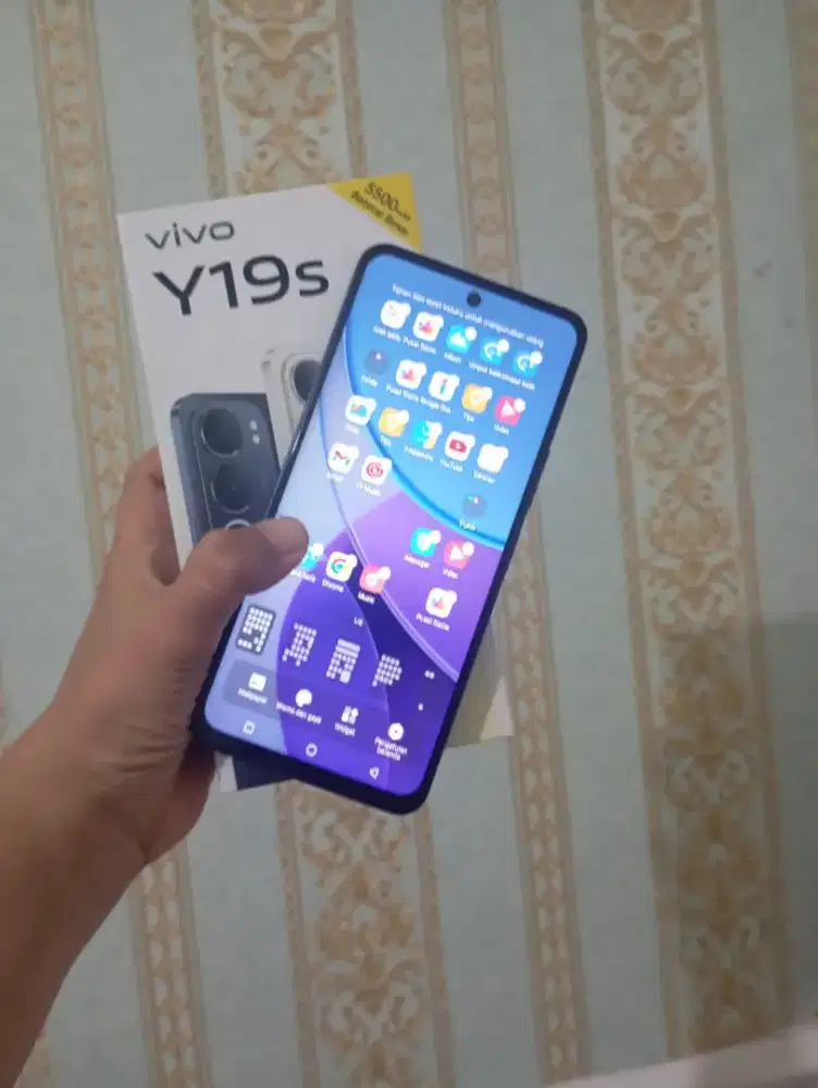 Vivo Y 19 S like new