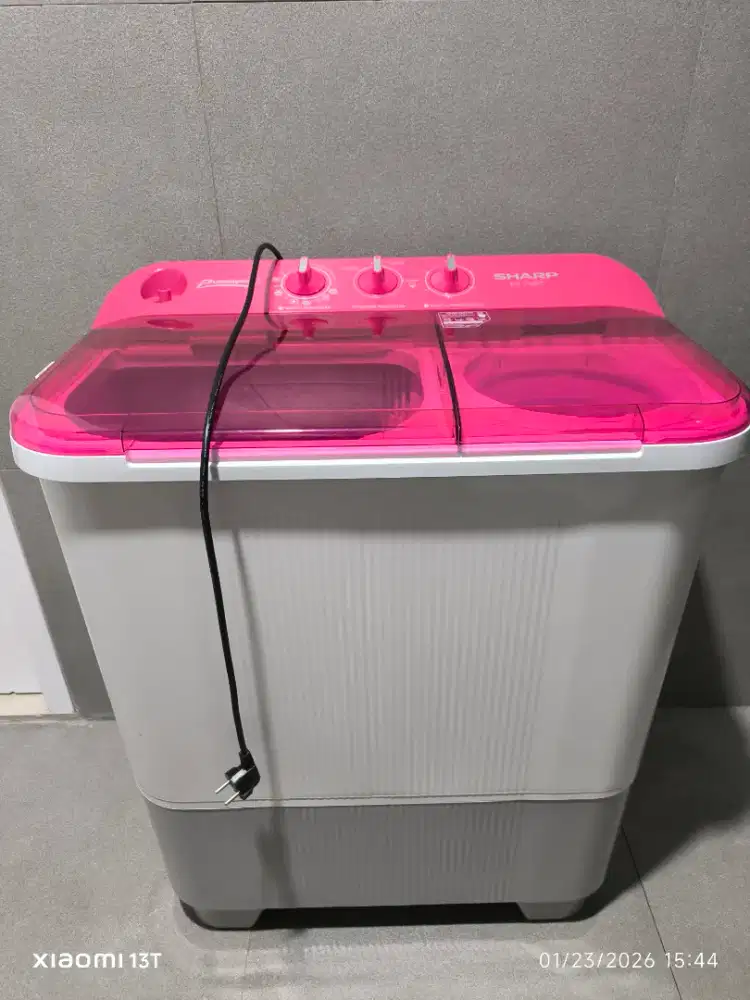 Mesin cuci 2 tabung sharp