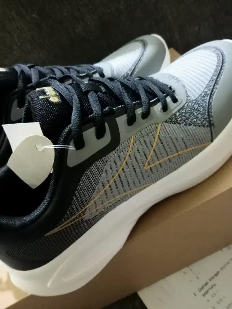 sepatu diadora nakama black ukuran 43 running shoes