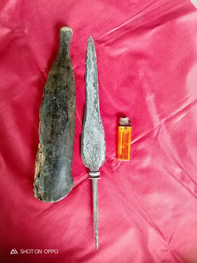 Di jual tombak sepuh