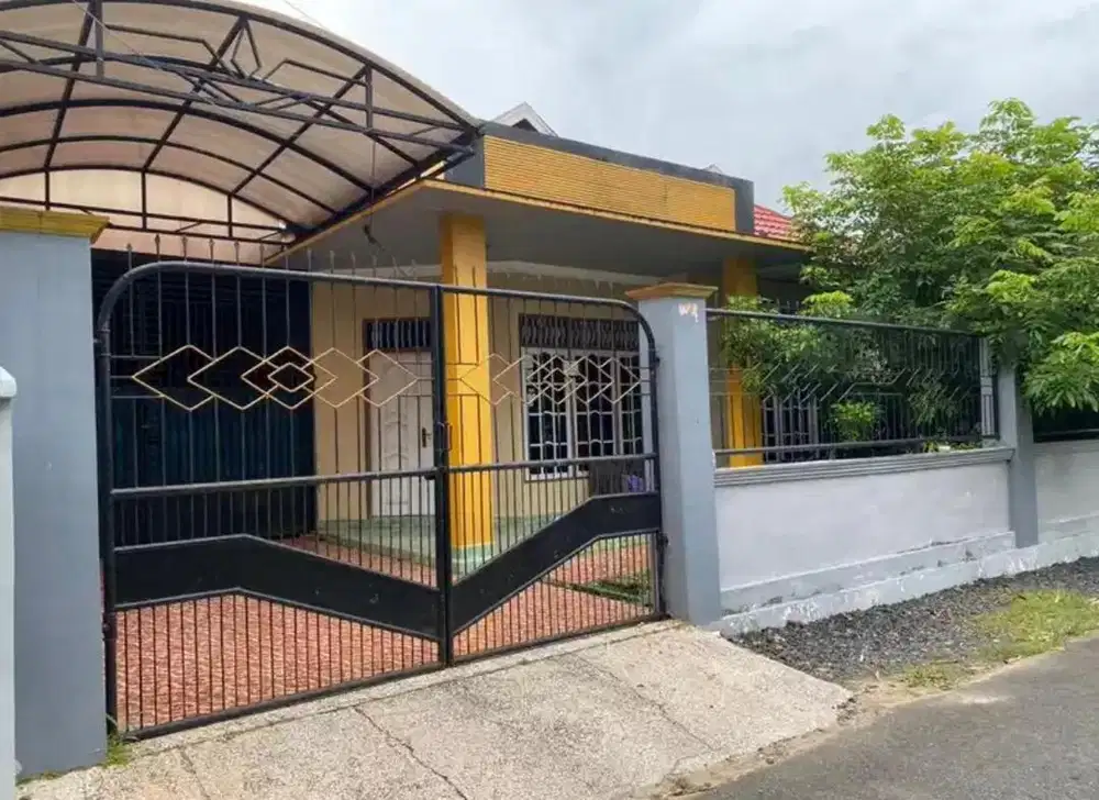 Disewakan rumah dengan furniture