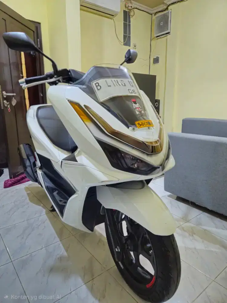 DIJUAL HONDA PCX 160 2025 LOW KM PEMAKAI