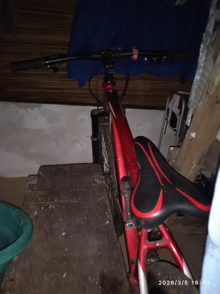 Jual rugi aja buat keperluan