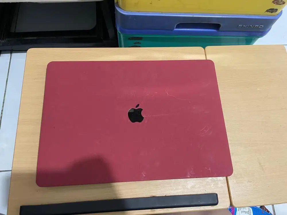 WTS MacBook Pro 2017 Touchbar