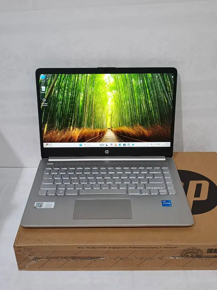 [HARGA PROMO]  Second LikeNew HP 14s DQ4016TU  – LAPTOP DESAIN SLIM