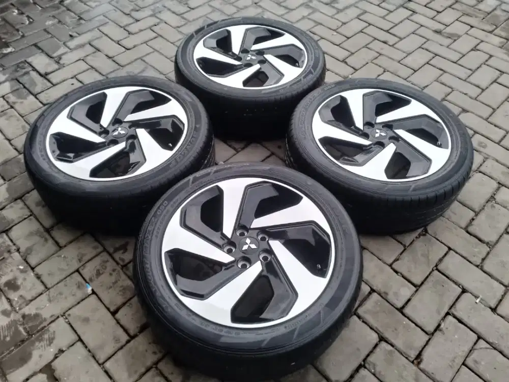 Mitsubishi exforce ring 18