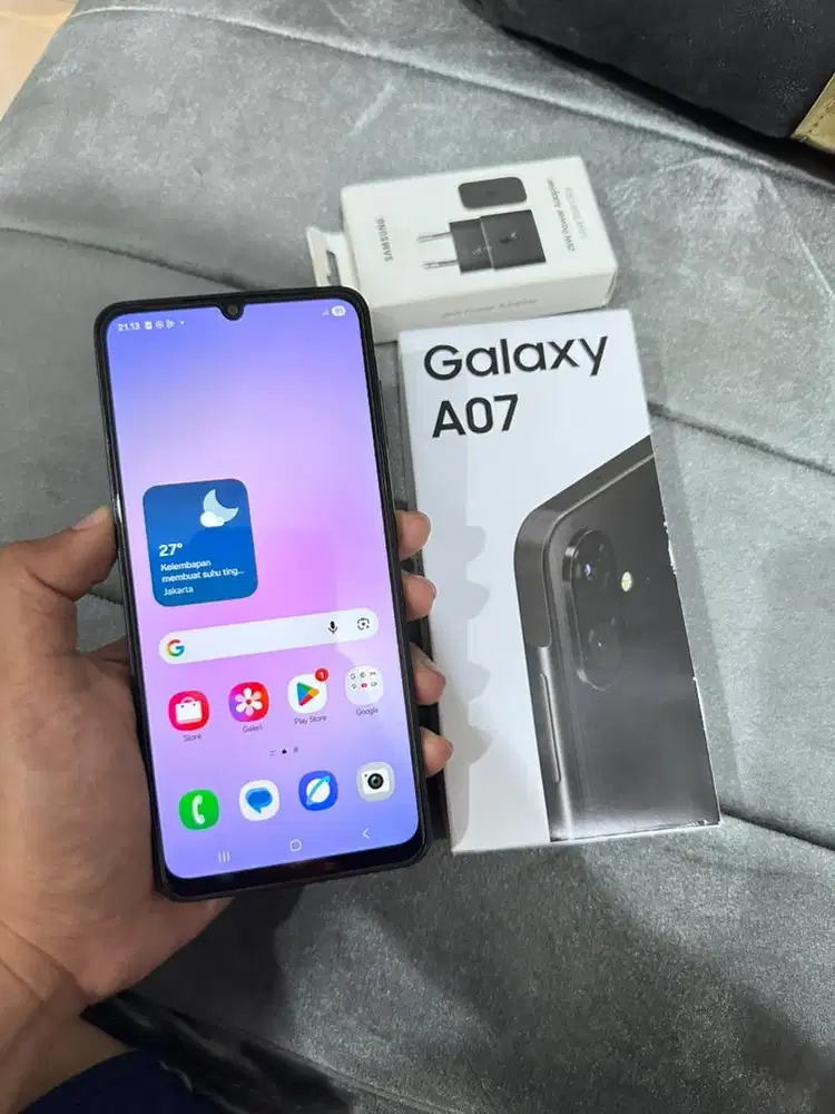 Samsung A07 ram 4/64 GB Fullset Garansi 8 bulan lagi free adaptor