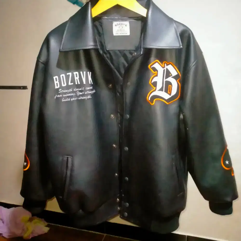 jaket semi kulit sz L