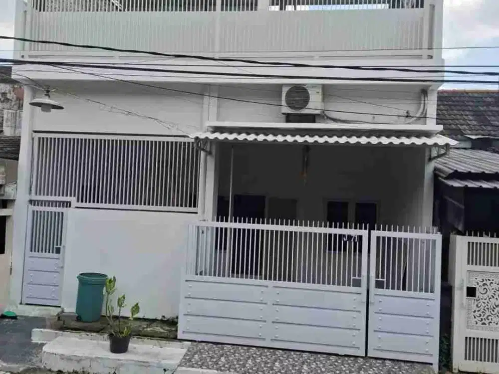 Dijual rumah  siap huni perumahan Tropodo indah
(dekat jalan raya Tropodo,belakang superindo tropdoo)