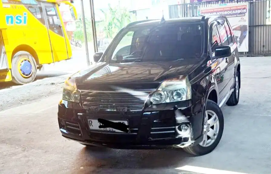 NISSAN XTRAIL T31 2011