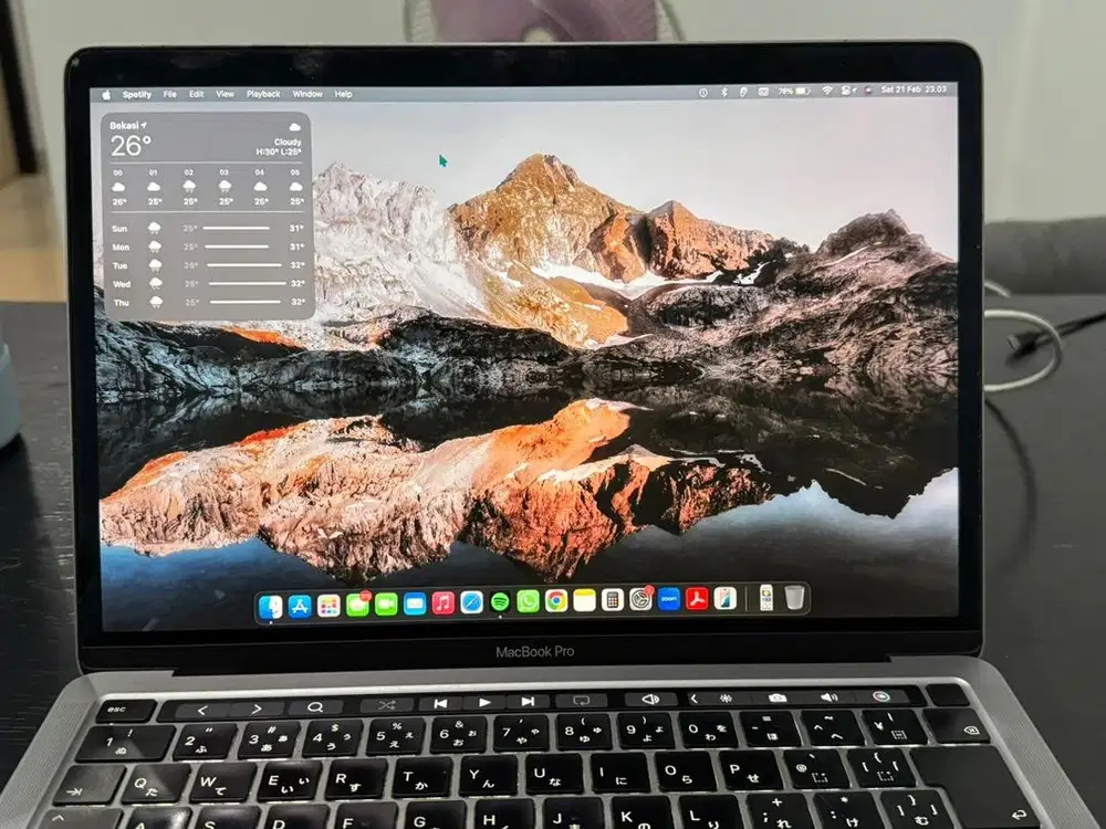 Macbook Pro 13 2020 i5 8GB/512GB Japan Version