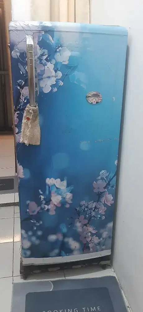Kulkas 1 pintu Toshiba istimewa, citraraya