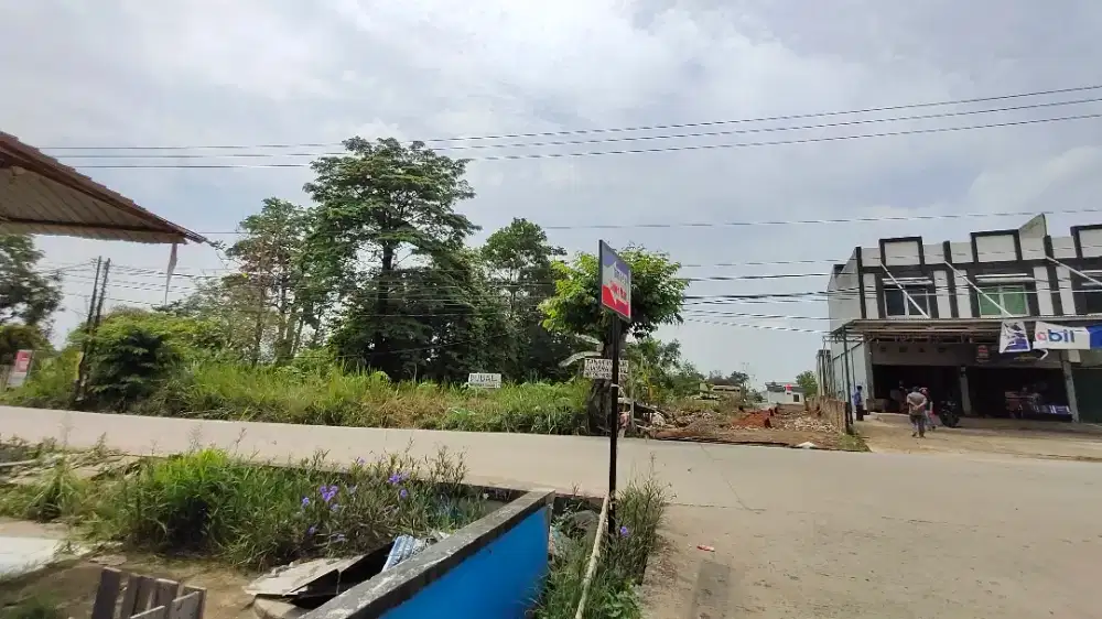 Tanah pinggir jalan kota palembang