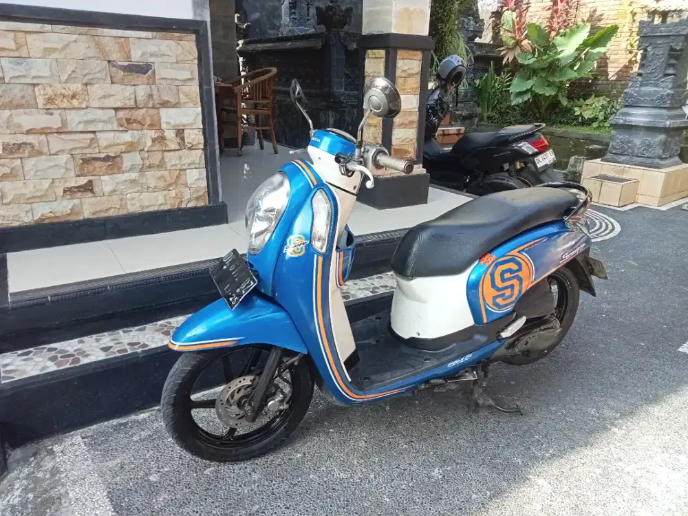 Scoopy 2013 lengkap