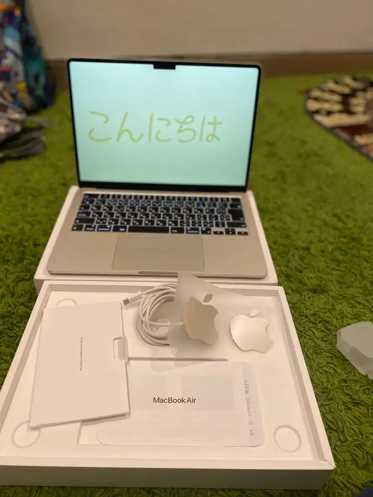 Macbook air M2 like new 8GB 256GB no minus battery cycle rendah