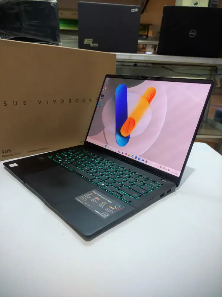 Asus vivobook s14 OLED core ultra 7 16gb 1TB 14 2K Fulset Grnsi Rasmi