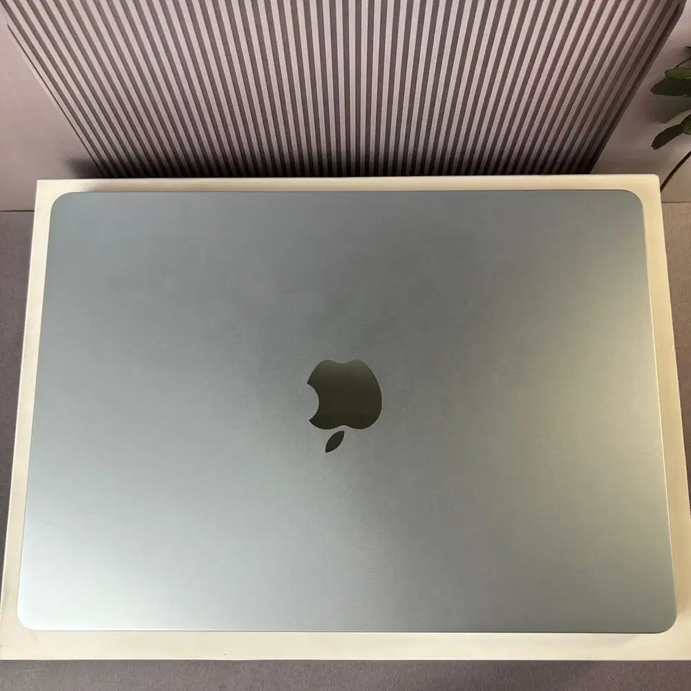 Macbook Air M4 256gb ibox