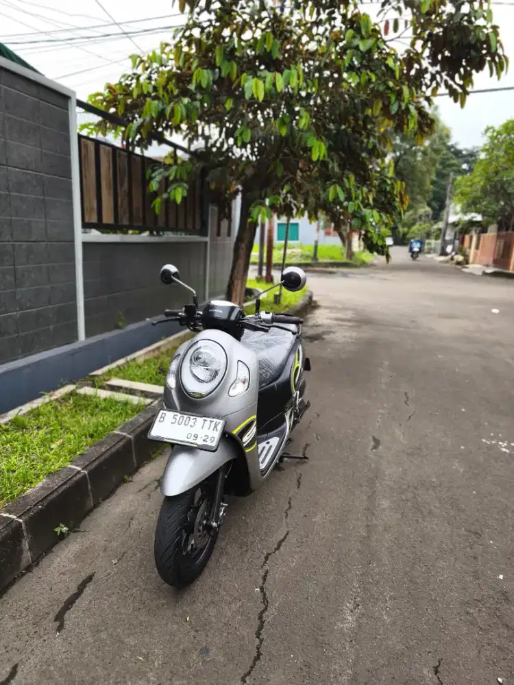 Bissmillah dijual motor Honda Scoopy SE 2024 istimewa