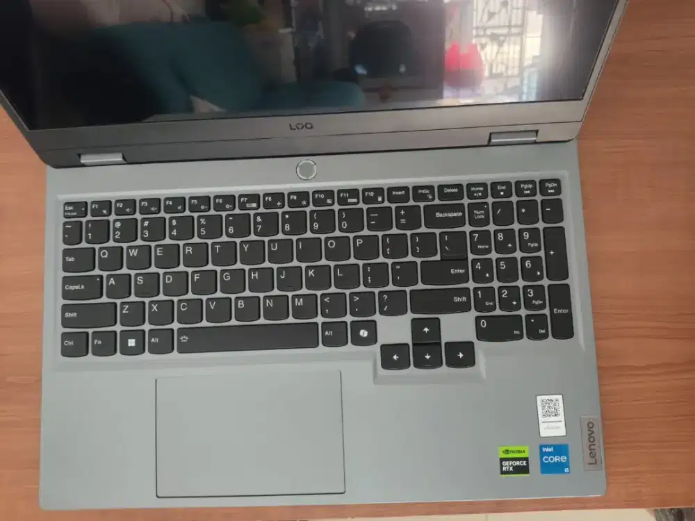 Lenovo LOQ 15IAX9 - RTX 3050 i5 12450HX 12 GB 512 GB SSD 15FHD