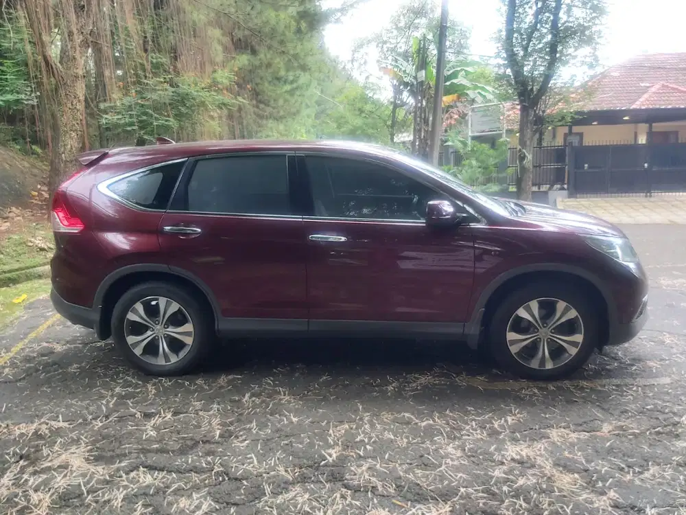 Honda CR-V 2012 Bensin
