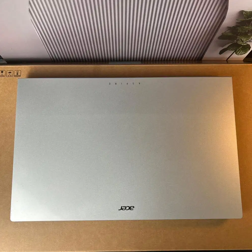 Acer Aspire Lite 15 8/512GB Resmi Indonesia