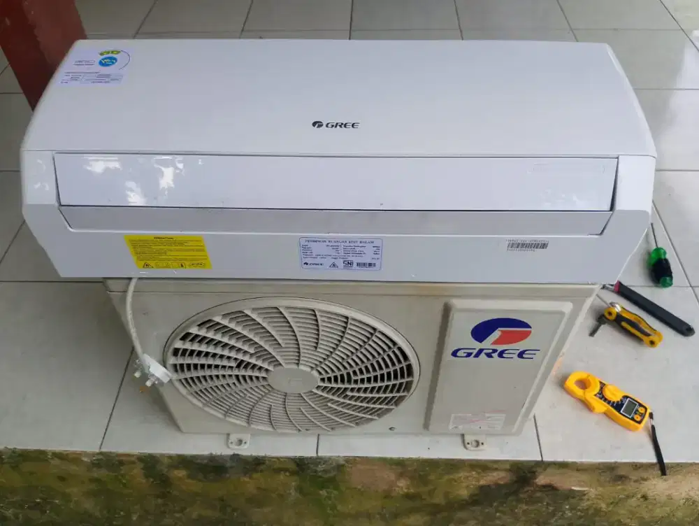 AC gree½pk like new