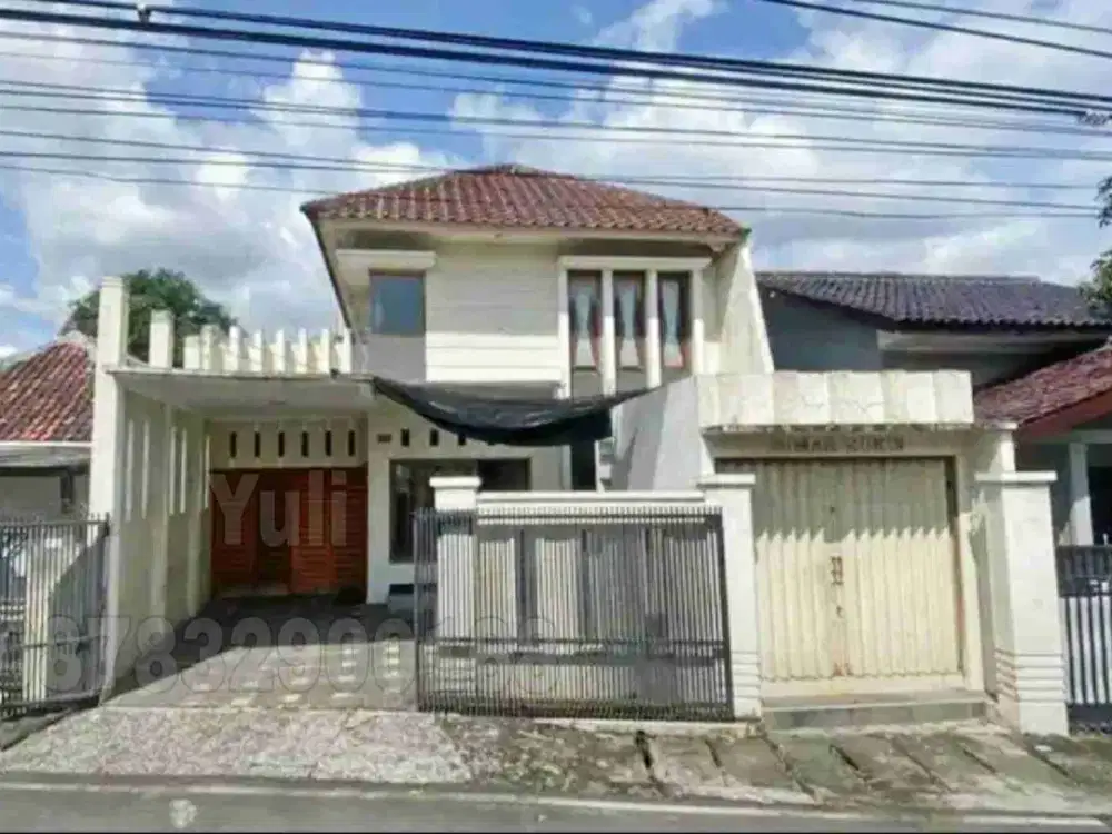 Dijual Cepat Rumah Tingkat 2 Lantai Daerah Lamper Kidul, Semarang
