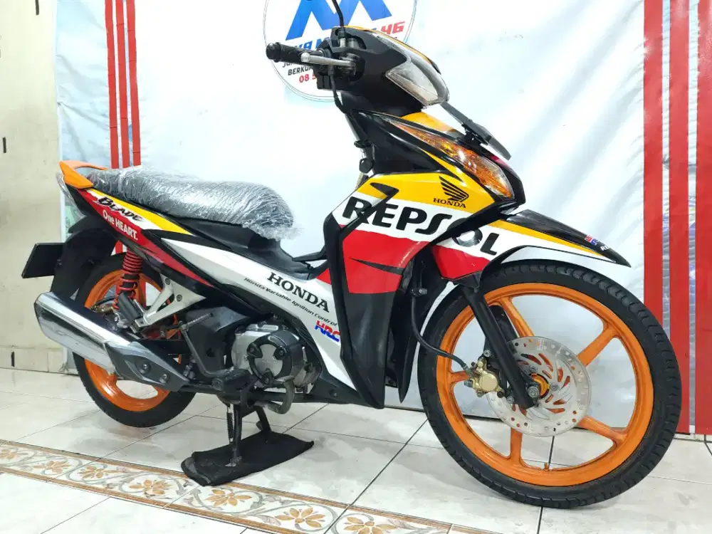 HONDA BLADE 125 CC KARBURATOR TH 2012 LOW KM MESIN SEGEL DI JAMIN GRES