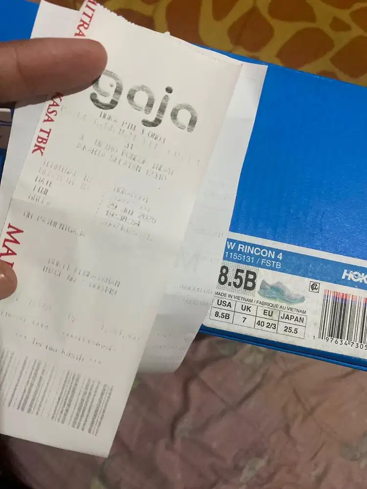 DI JUAL SEPATU RUNNING HOKA LENGKAP DENGAN DUS