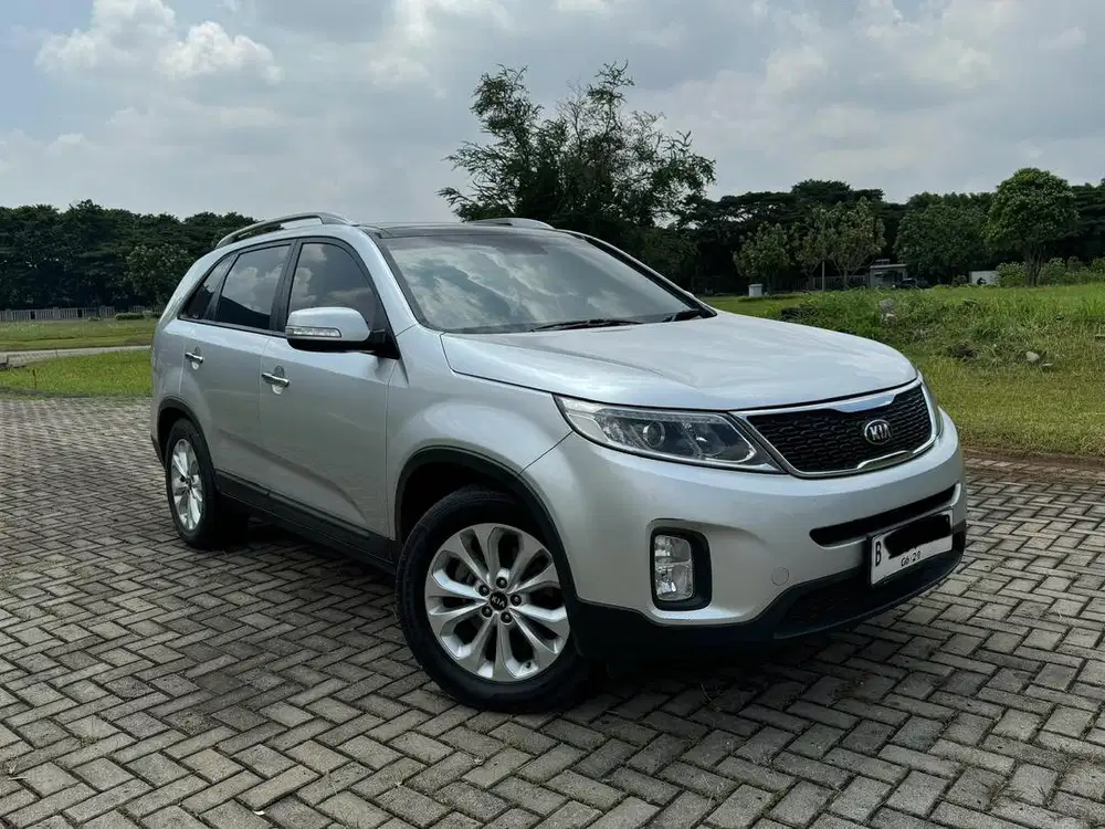 Kia Sorento 2014/2013 2.4 bensin tangan pertama CASH