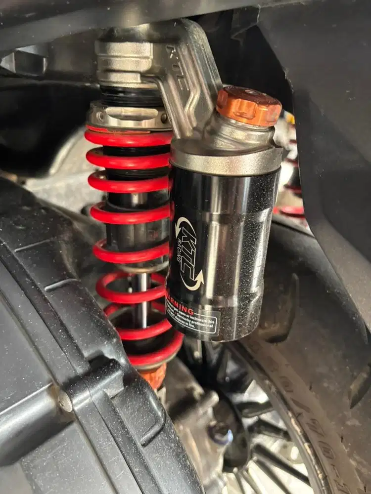 SHOCK KTC NMAX NEW UK 320