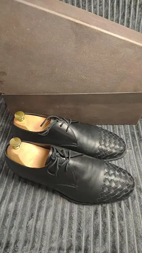 BOTTEGA VENETA AUTHENTIC MAN SHOE