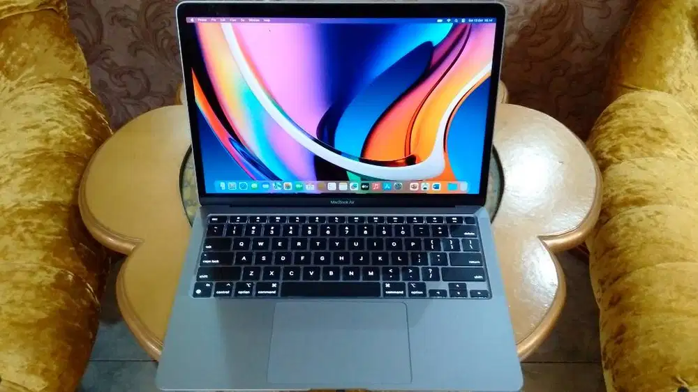 Macbook Air RETINA 2019 Super Slim Editing Core i5 Ram 8GB SSD 256GB