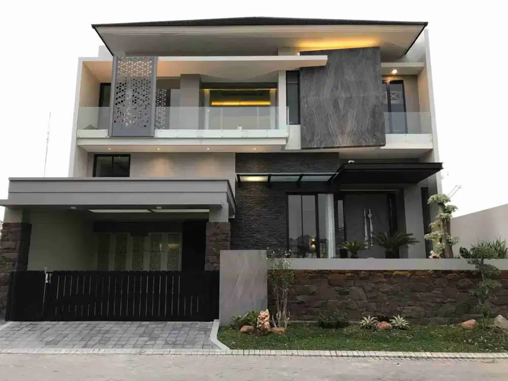 JUAL RUMAH MEWAH CITRALAND UTAMA FULL FURNISH KULDESAK BAGUS PARKIRAN LUAS MEGAH MINIMALIS SIAP HUNI ADA PAGAR