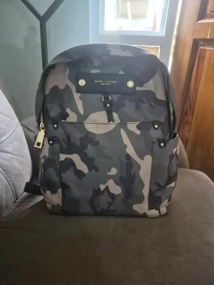 Backpack / ransel Marc Jacobs autentik..best condition..original store