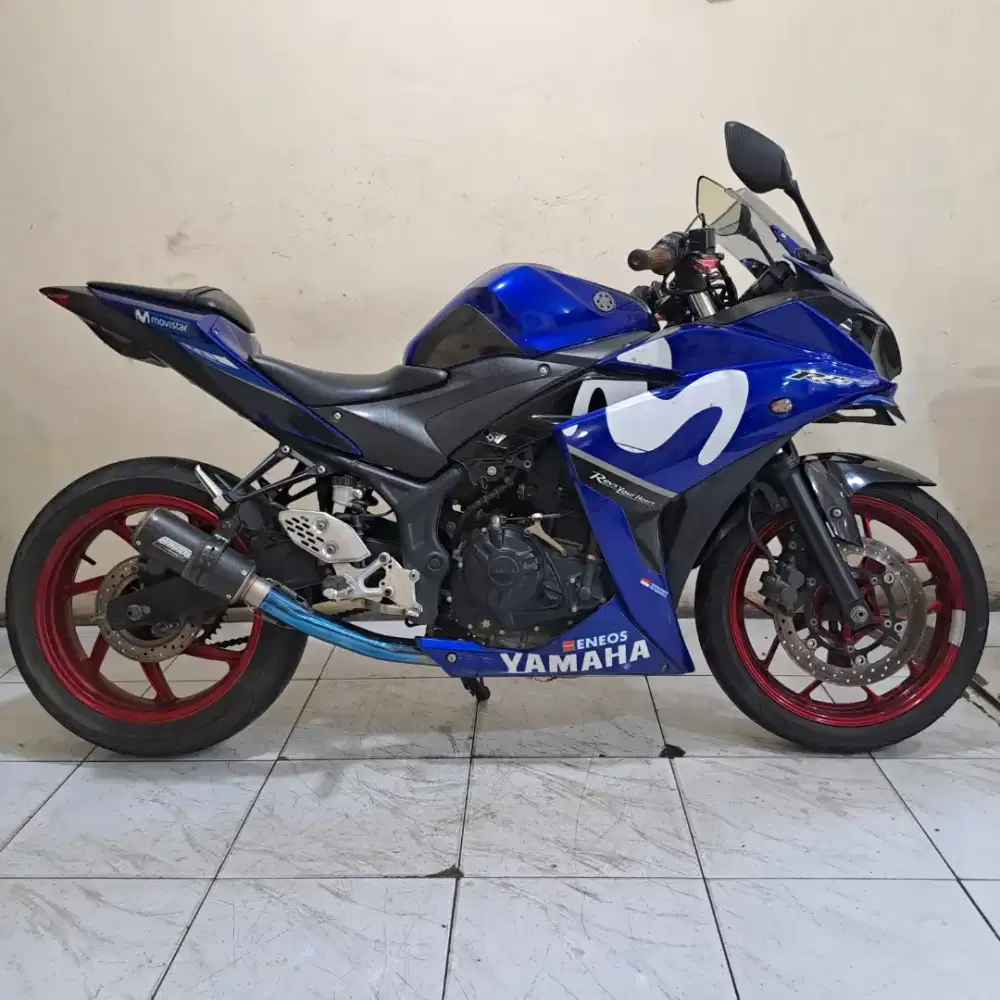 Yamaha R25 2018