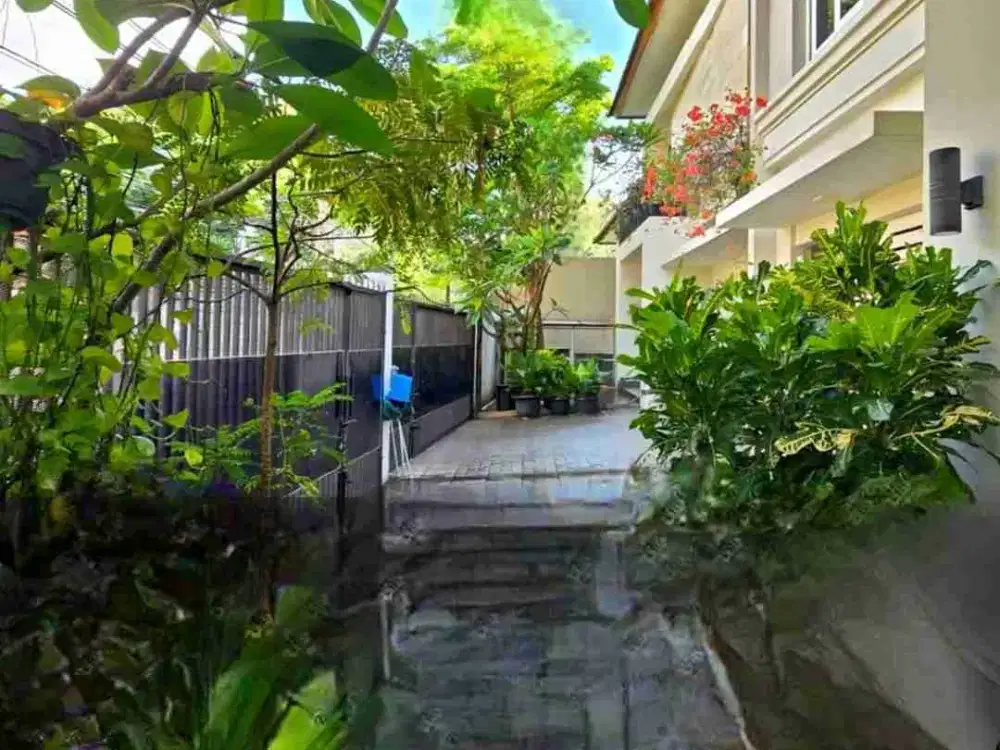 Dijual Rumah Cilandak Cipete Minimalis Baru Renovasi Siap Huni lokasi strategis