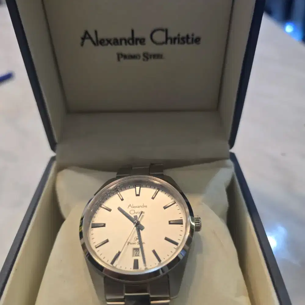 Jam tangan alexandre cristie