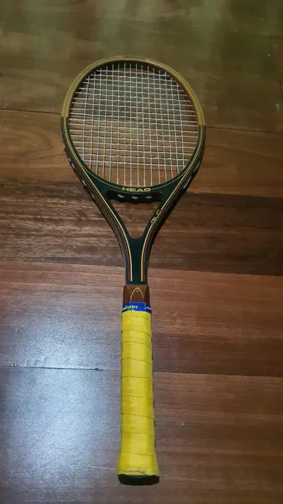 Raket Tennis Vintage Kayu Graphite Head AMF