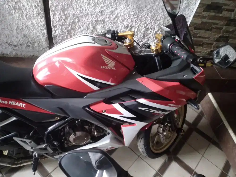 Honda CBR 150 2019 non abs