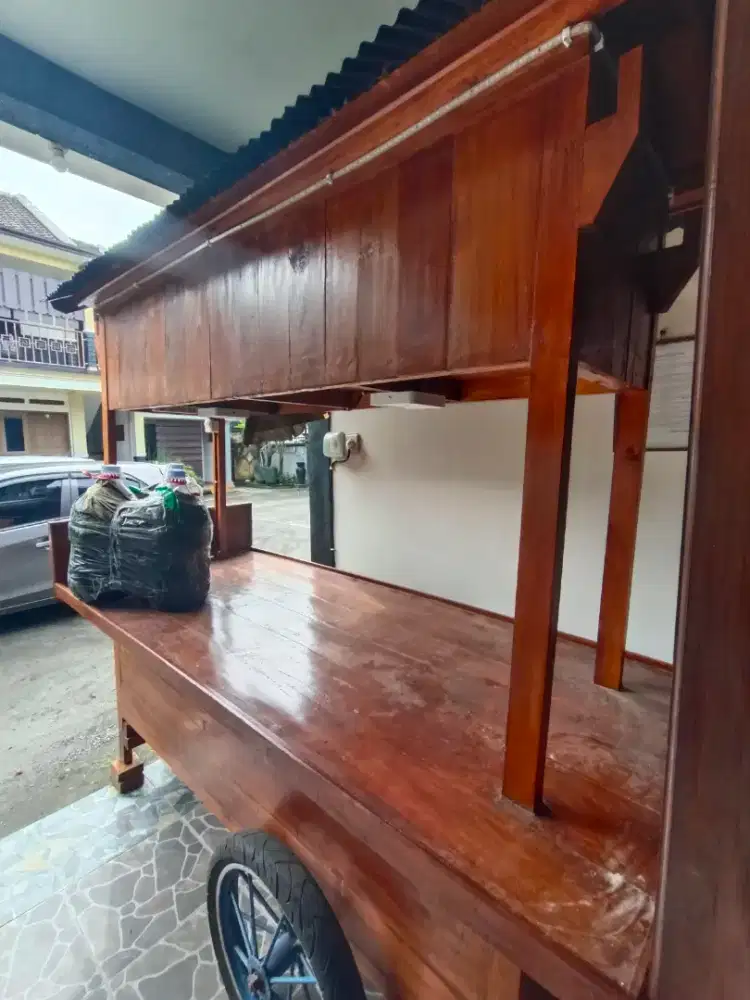 Rombong gerobak untuk apa saja jualan..