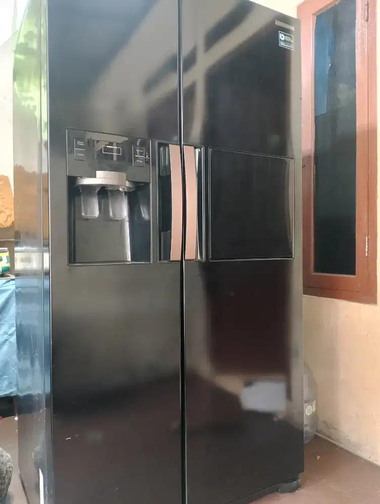 kulkas side by side Samsung