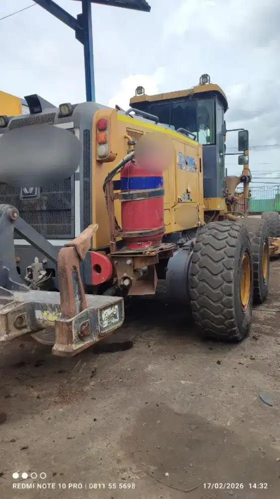 Greder XCMG GR3005T Pro 2021
Sekelas GD825 Komatsu di Tenggarong